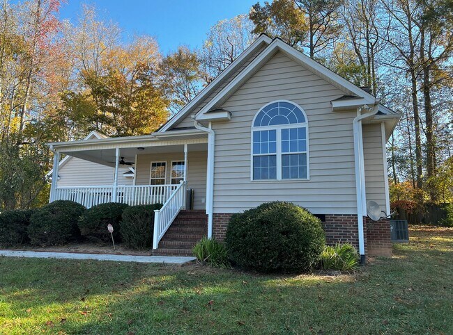 Photo - FOR RENT DAVIE CO!