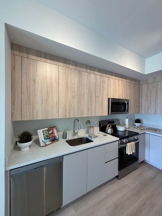 Photo - 1706 N J St Unit S2A