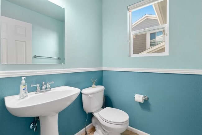 Photo - Gorgeous Home With Two Car Garage and Acce...