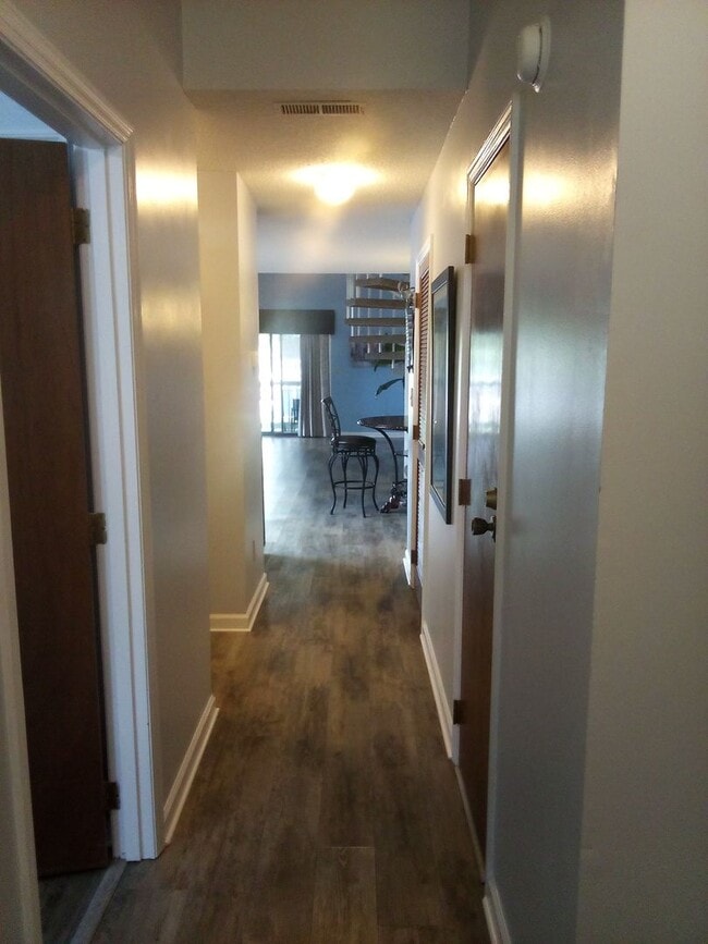 Photo - Golf Colony VII Unit 20 J