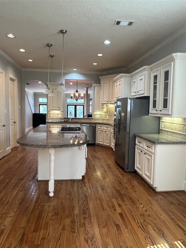 Photo - 2330 Camden Dr