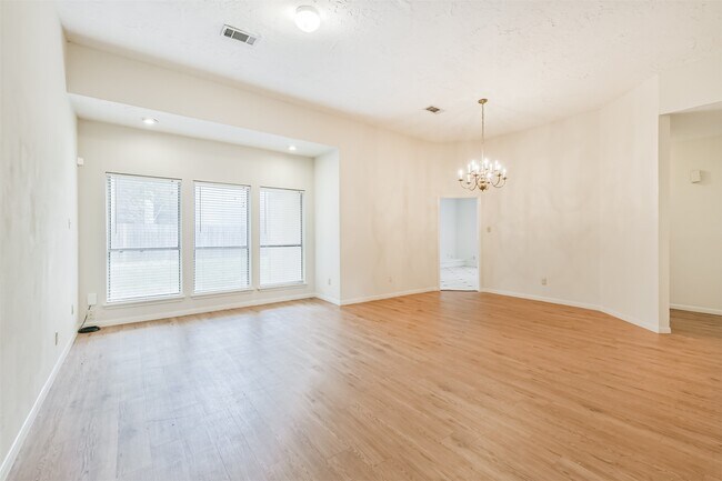 Photo - 13626 Cedar Point Dr