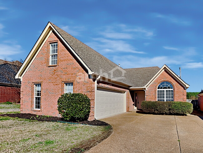 Building Photo - 1374 Siskin Dr