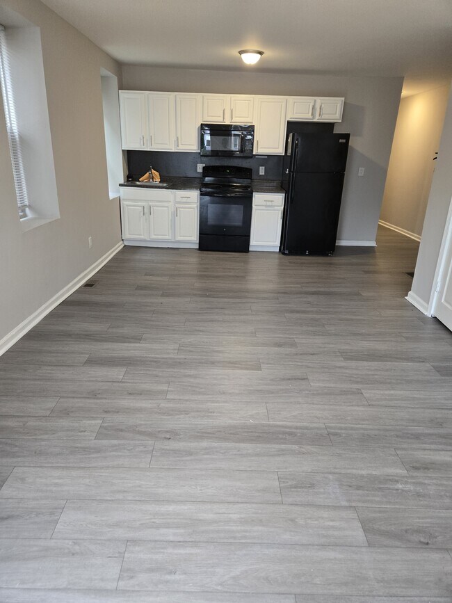 Photo - 1018 S 52nd St