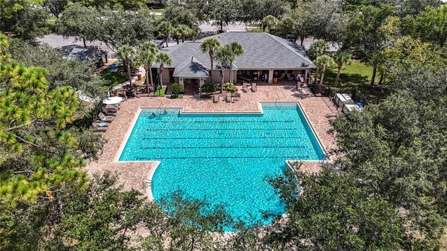 Photo - 403 Argyll Dr