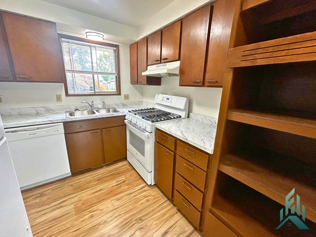 1309 31st Ave SE