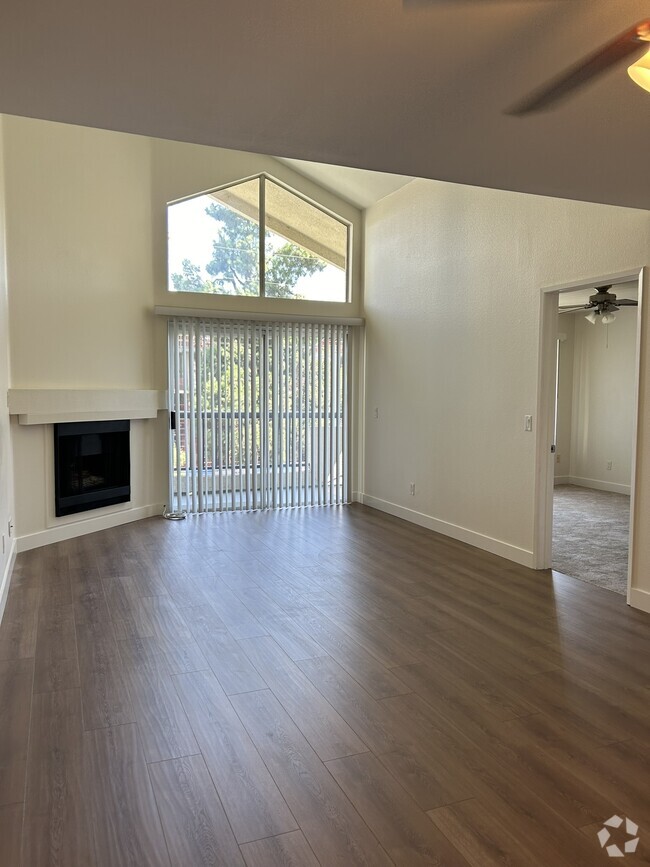 Building Photo - 21400 Burbank Blvd Unit #303 Rental