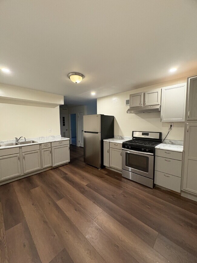 Photo - Freshly Remodeled 3BR on Quiet No-Through Street – Perfect Place to Put Down Long-Term Roots