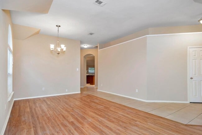 Photo - 5212 Westheimer Rd