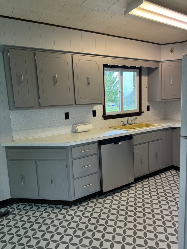 Photo - 109 Clayton Dr
