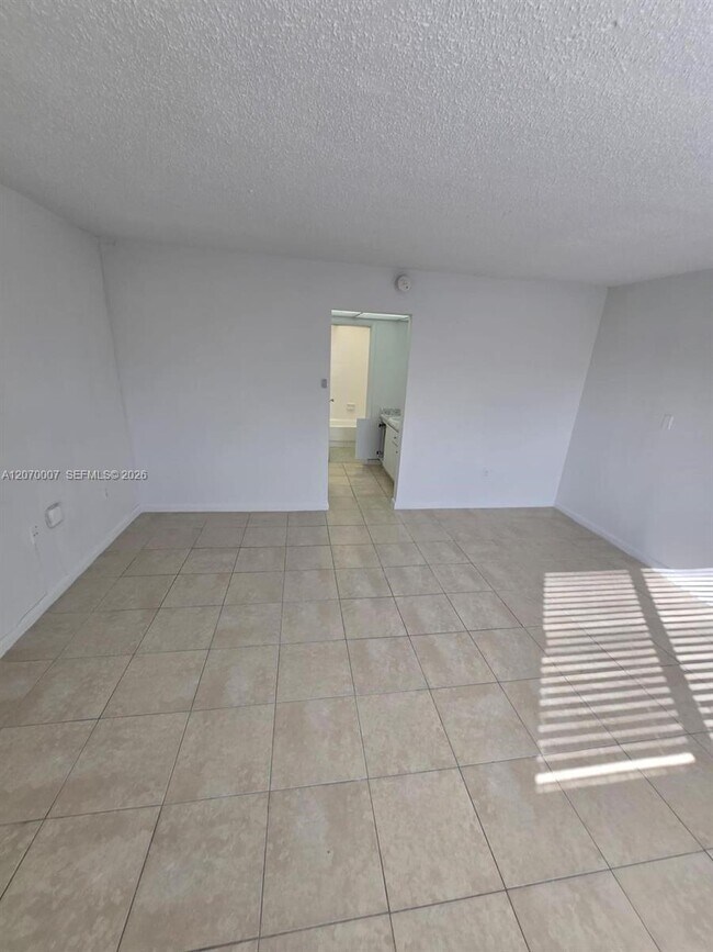 Photo - 6980 NW 186th St Unit 3-227A