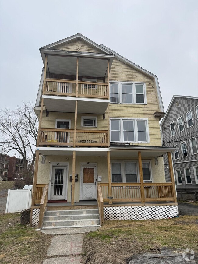 Building Photo - 15-17-17 Westland St Rental