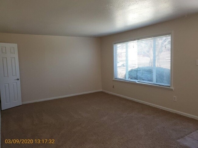 Photo - 1325 E Buena Ventura St Unit 1327