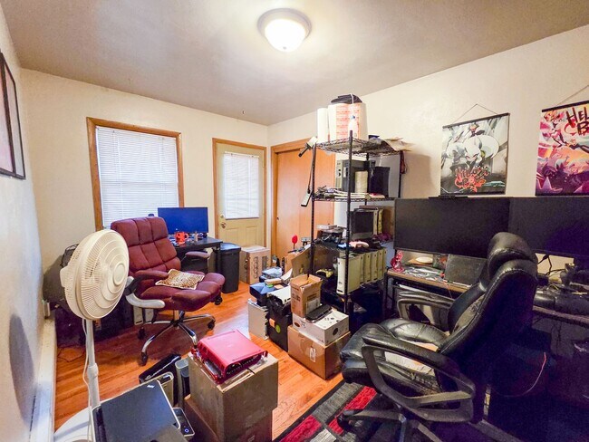 Photo - 913 High St Unidad #3