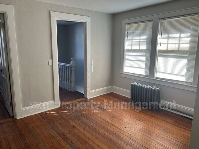 Photo - 16 Dayton St Unit Front House