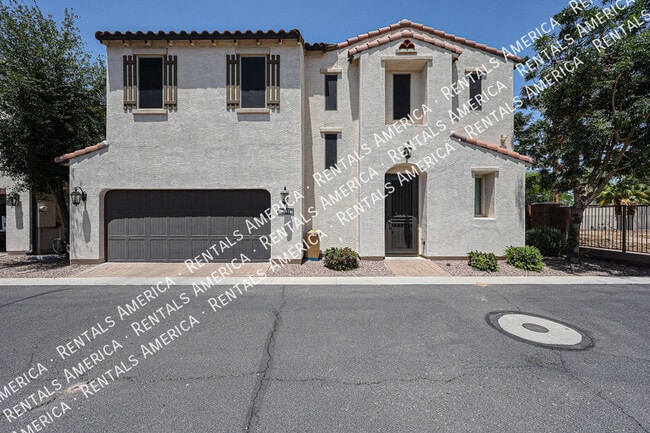 Photo - 1930 S Sycamore Pl