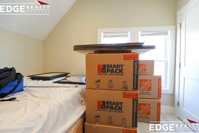 Photo - 125 Murdock St Apartments Unit 3