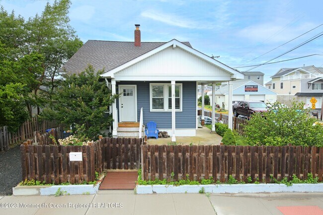 16 Cornwall St