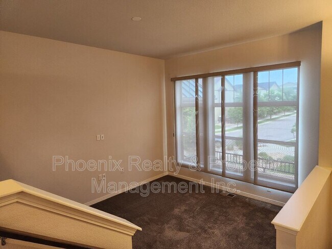 Photo - 589 Gallegos Cir