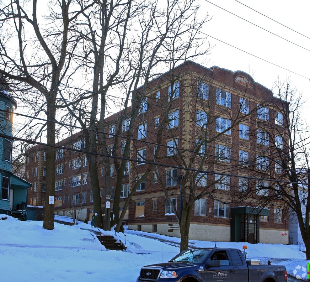 Hillside Apartments - Hillside Apartments
