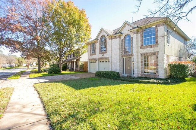Building Photo - 7901 Taranto Dr