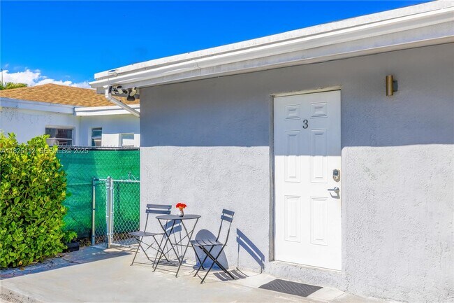 Photo - 1836 NW 16th Terrace Unit 3