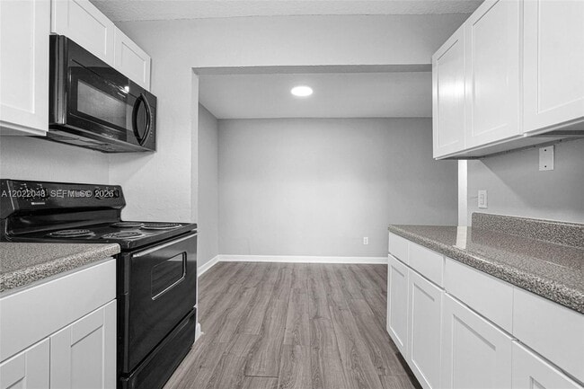 Photo - 400 NW 65th Ave Unidad 210