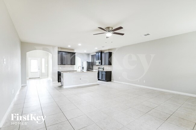 719 Shady Meadow Ln