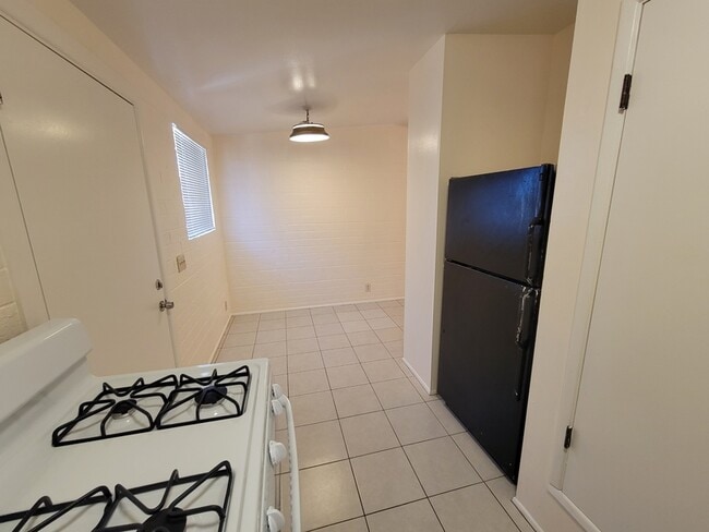 Photo - 3423 E Flower St