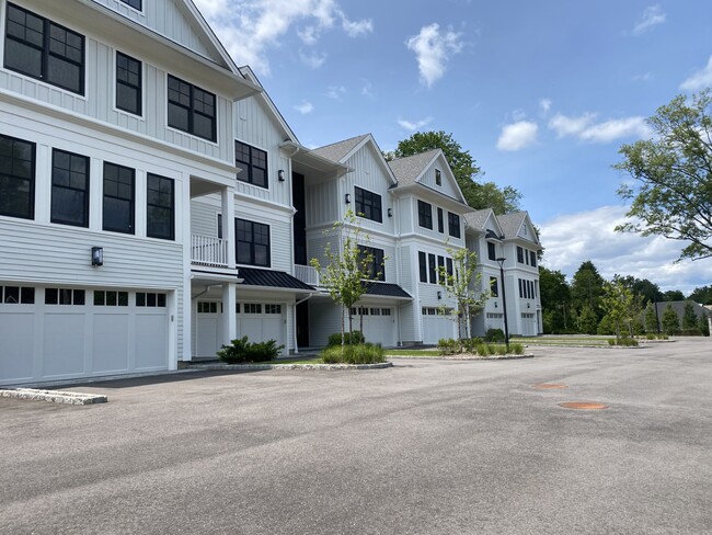 Photo - 133 Spring Rd Townhome