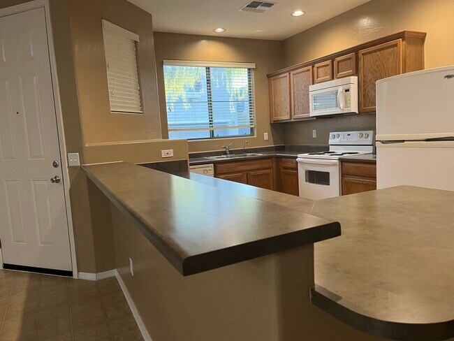 Photo - 1250 S Rialto