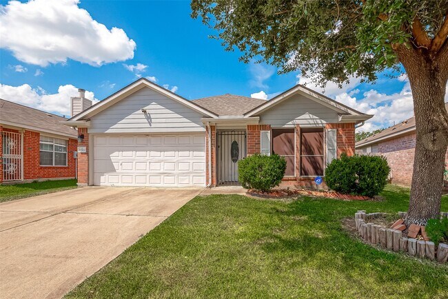 Building Photo - 10902 Primrose Acres Ln