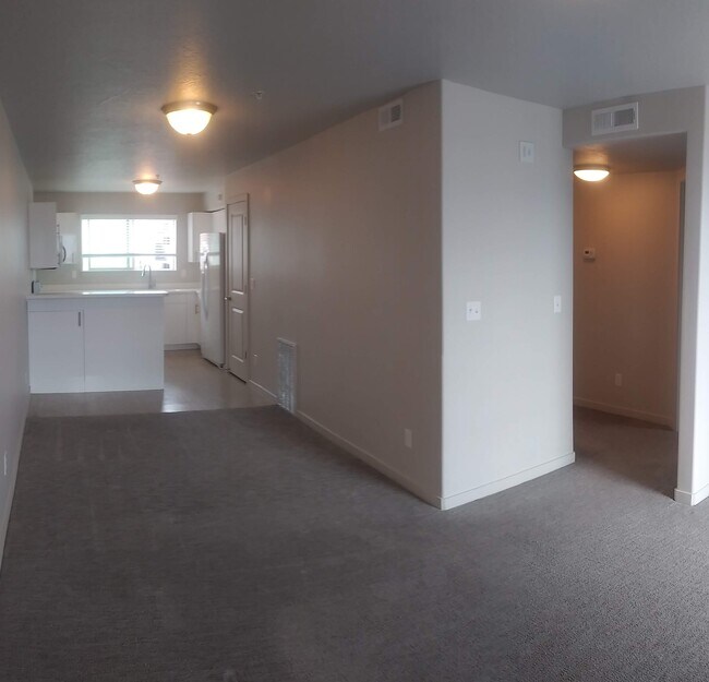 Photo - 1026 N 1090 W St