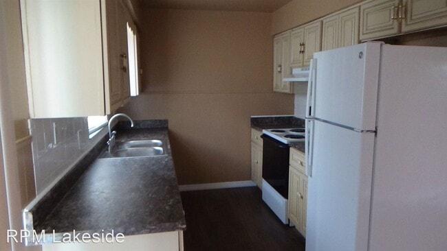 Photo - 3 br, 1.5 bath House - 907 Experiment Stat...