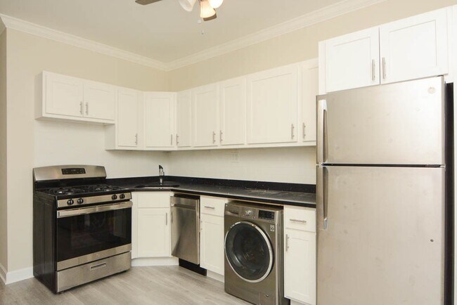 Photo - 726 W Roscoe St Unit N2