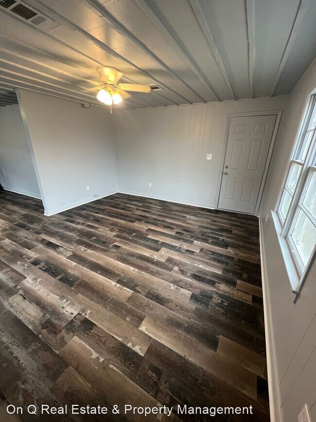 Photo - 2 br, 1 bath House - 1903 Arch Street