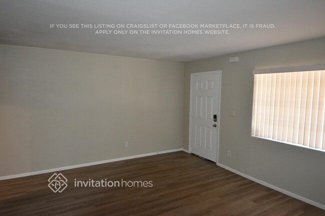 Photo - 2307 W Freeway Ln