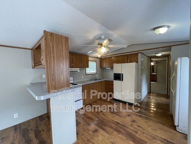 Photo - 19006 County Rd 4104