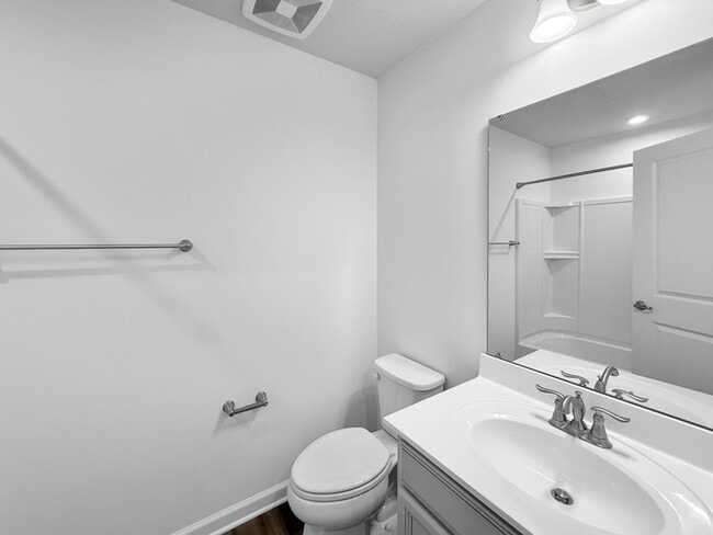 Photo - Pet-Friendly 3 Bedroom, 2.5 Bath Home for ...