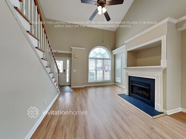 Photo - 325 Providence Rd