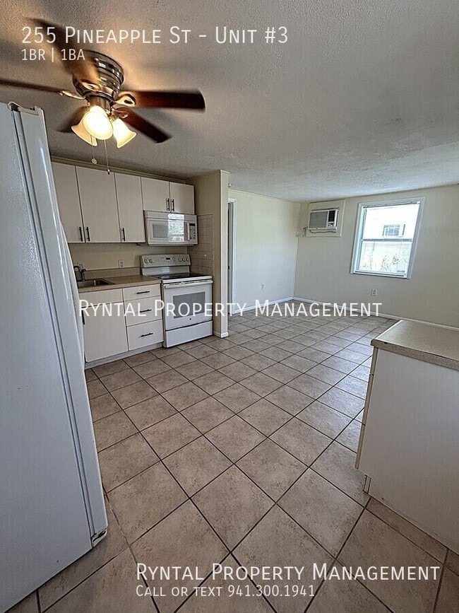 Photo - 255 Pineapple St Unit #3