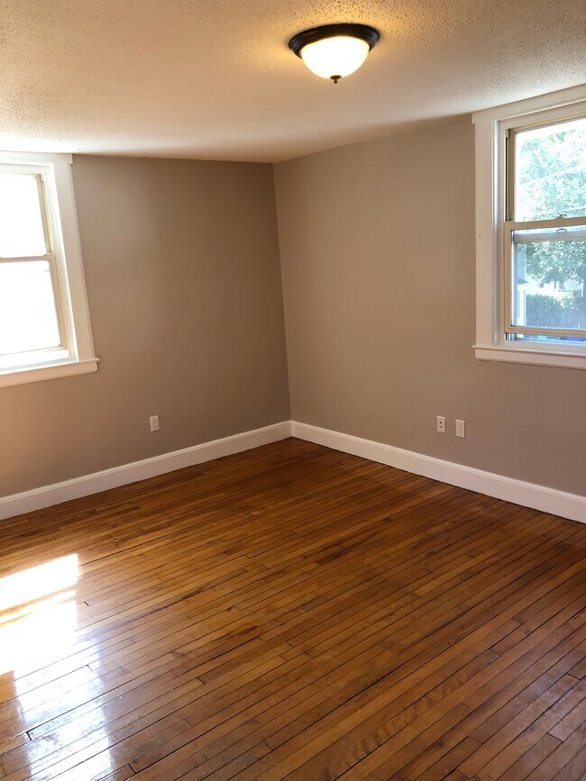 Bedroom 2 - 13 Berkeley St