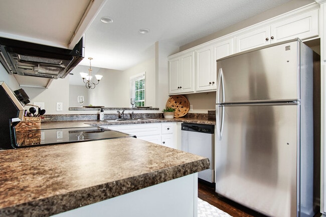 Photo - 564 Deerchase Ct