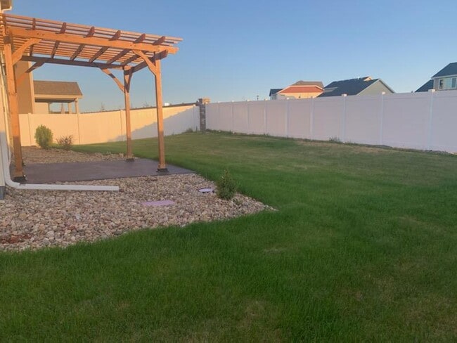 Photo - 1040 Mount Oxford Ave