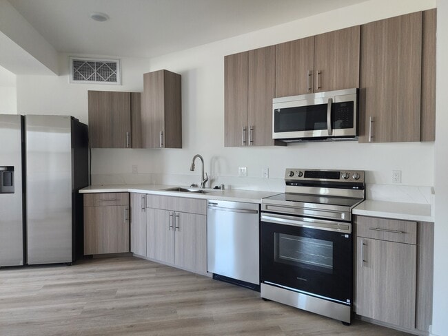 Sierra Ridge Townhomes