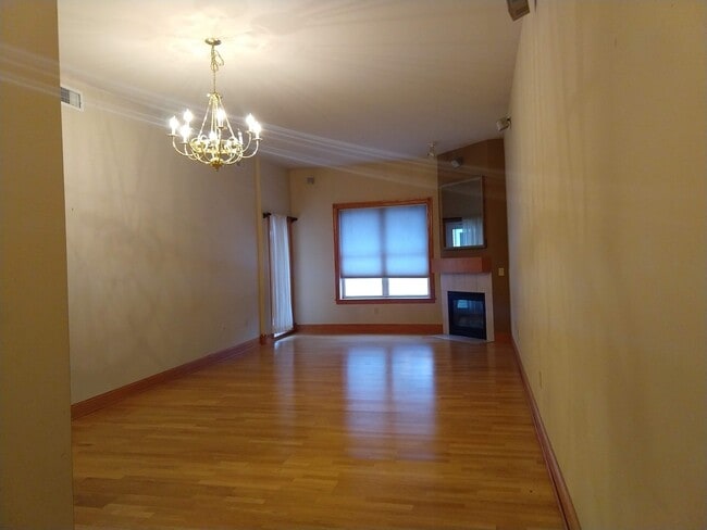 Photo - 360 W Washington Ave Unit 104