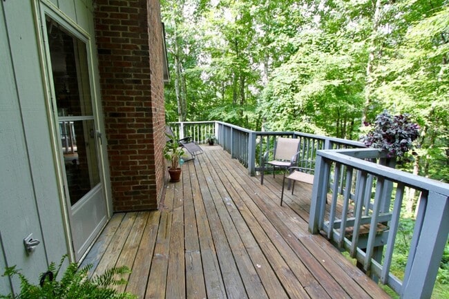 Photo - 416 Rainbow Mountain Rd