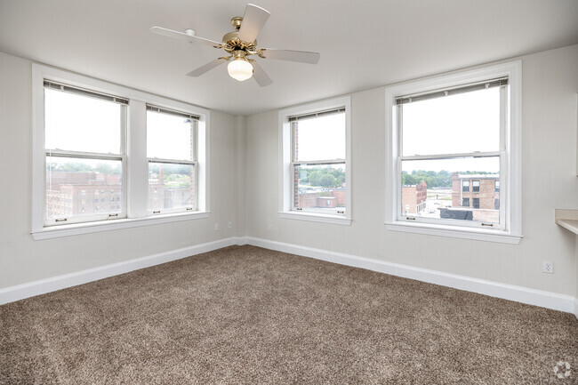 Interior Photo - The Burlington Apartments