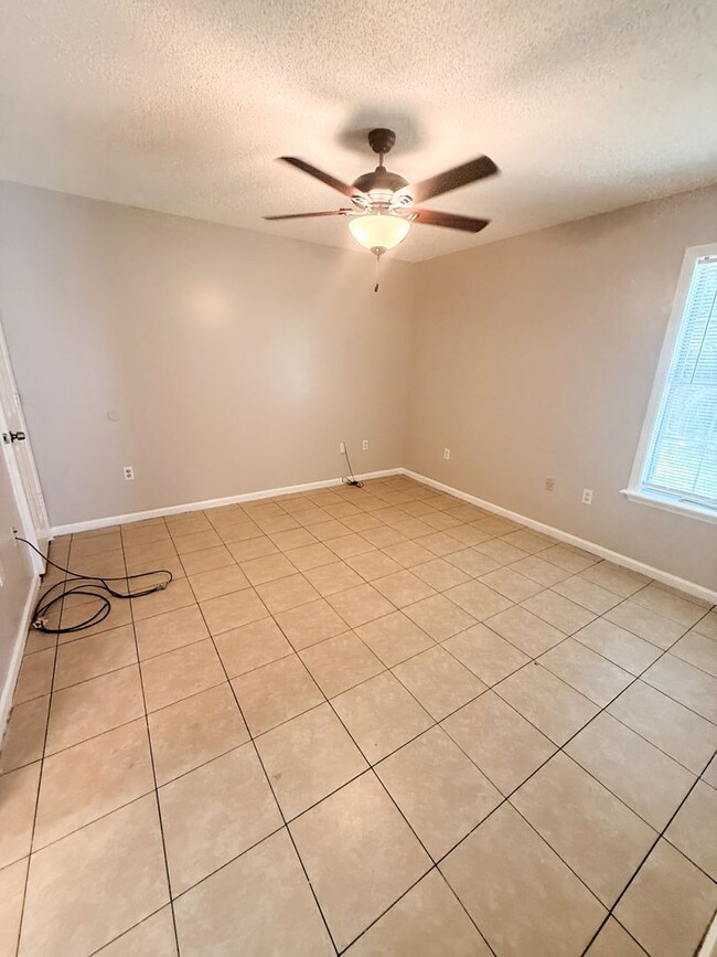 Photo - 3 Bedroom, 2 Bath Home in Valdosta