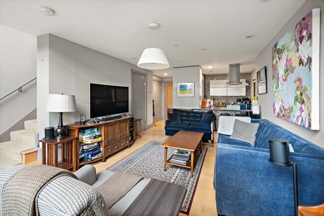 Photo - 45 Province St Condo Unit 909